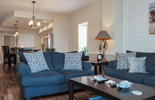 Mexico Beach Condo | 🏖️Beach Views, 1st Floor Unit | Steps to Beach | Club at Mexico Beach 1A🏖️