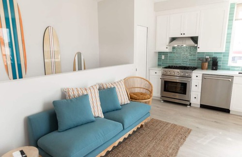 Huntington Beach Condo | Beach Views | Rooftop Nights | HB Living