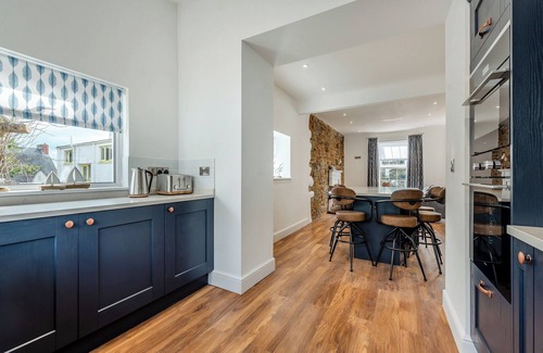 Saundersfoot Cottage | Beachey View - UK43058