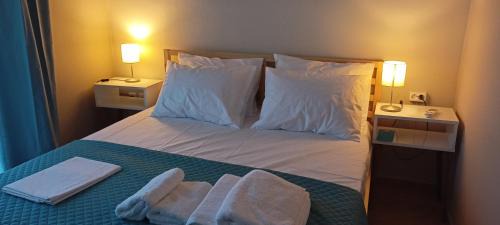 Salamis Apartment | Beachfront 3-bedroom apartment
