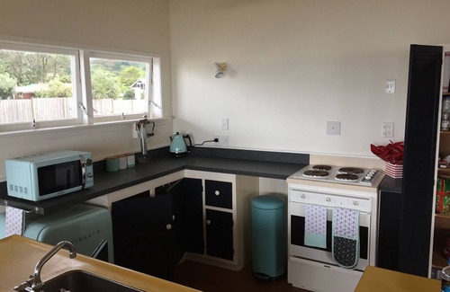 Northland House | Beachfront Bliss - Taupo Bay