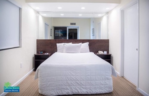 North Beach Hotel | Beachfront Getaway for the Whole Family! Outdoor Pool + Oceanfront Property