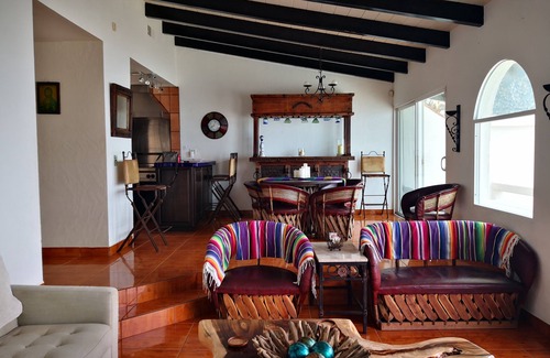 Playas De Tijuana House | BEACHFRONT House - Luxury & Private Home in Rosarito