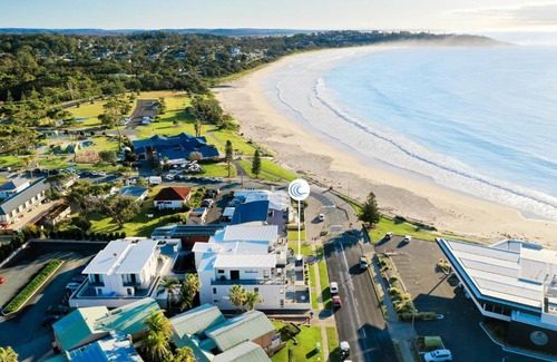 Mollymook Apartment | Beachfront One, Mollymook