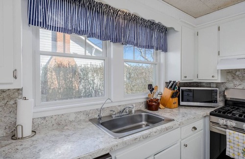 Jamesport House | Beachfront Retreat - 5BR Home with Stunning Views