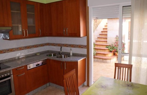 Moana House | Beachfront villa with private garden and patio and free parking on the street.