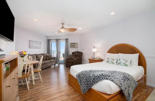 Traverse City House | Beachfront Walkout Condo Pointes North Resort 2874