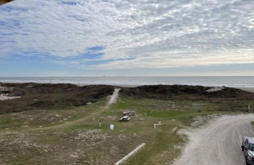 Port Aransas Apartment | Beachgate Condo Suites and Hotel 231 condo