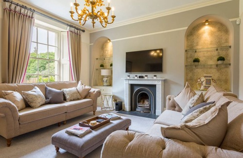 Beachley Villa | Beachley Bay - Seven Bedroom Villa, Sleeps 28