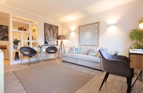 Carcavelos Apartment | BEACHOME4U3