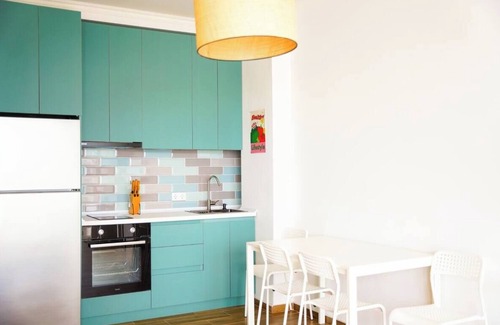 New Boulevard House | Beachside Seaview Apartment with Scenic View
