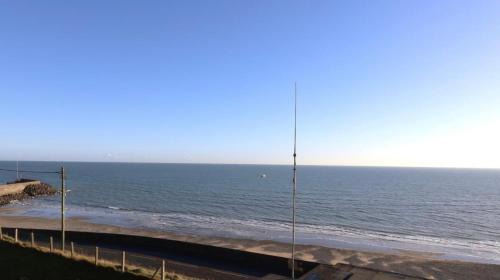 Kilkeel House | Beachside - Stunning sea view townhouse across the road from the beach