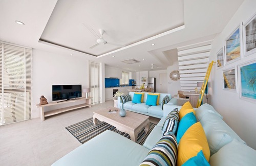 Moo 5 Villa | Beachside Villa 'Bayside 18' - Panoramic Sea Views and easy Beach Access