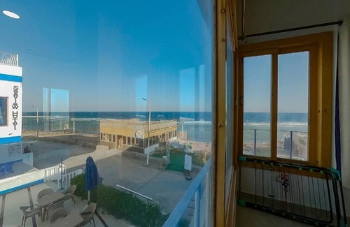 Dahab Villa | Beachside Villa with private rooftop seating area overlooking the sea