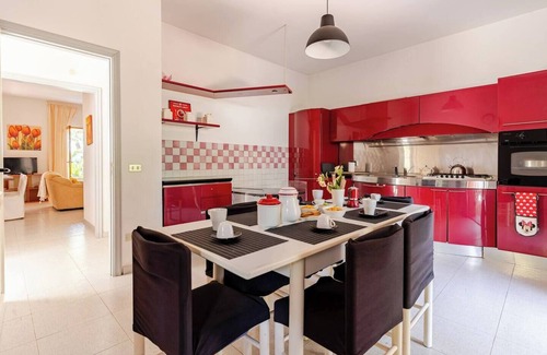 Furnari Villa | beachvilla in front eolian islands near milazzo
