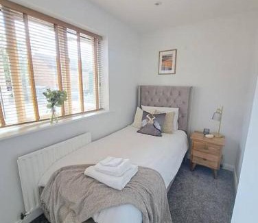 Scunthorpe Apartment | Beachwood House, Serviced Accommodation