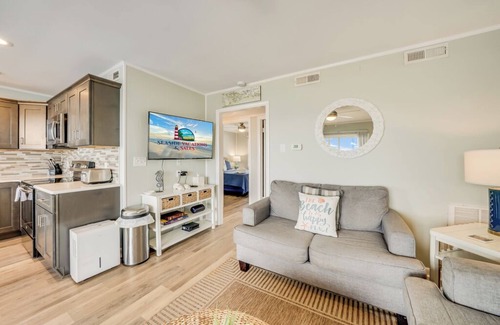 Chincoteague Condo | Beachy Place - Sea Tag 11 on Chincoteague Island!