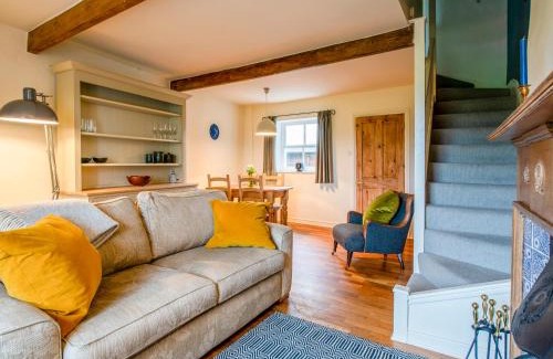 Addingham House | Beacon Cottage