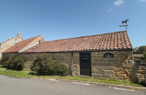 Burniston House | Beaconsfield Cottage