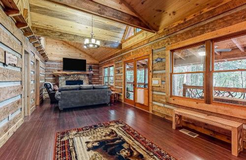 Hidden Lake House | Bear Claw Lodge