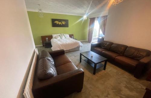 Ruskington House | Beatific Slumber