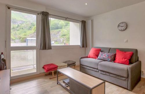 Eaux-Bonnes Apartment | Beau studio cabine 4 pers, accès WiFi, pied de piste ! - FR-1-400-115
