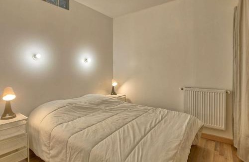 Eaux-Bonnes Apartment | Beau studio cabine 4 pers, accès WiFi, pied de piste ! - FR-1-400-115