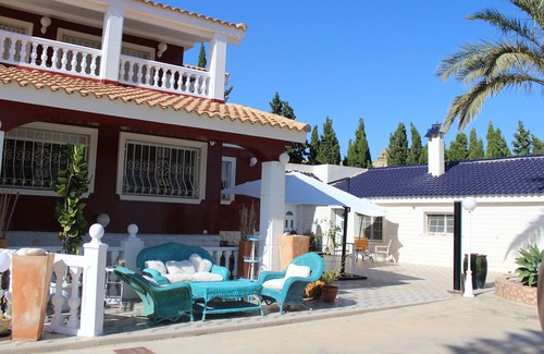 San Vicente del Raspeig House | Beautiful bungalow with the highest leisure value in Alicante.