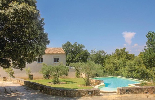 Saint-Paul-Trois-Chateaux House | Beautiful home in St Paul Trois Chteaux with 3 Bedrooms, WiFi and Outdoor swimming pool