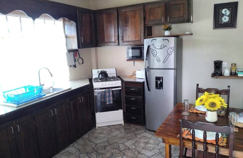 St. George's Apartment | Beautiful 1-bed Apartment in Saint George's
