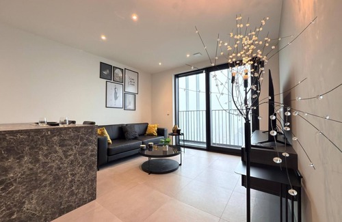 Esch-sur-Alzette Apartment | Beautiful 1 bedroom flat w terrace