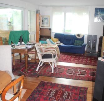 Wunnewil-Flamatt House | Beautiful 14 m2 room