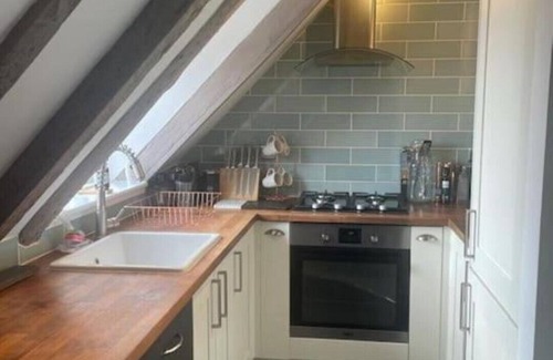 Ware House | Beautiful 1600’s loft apartment.