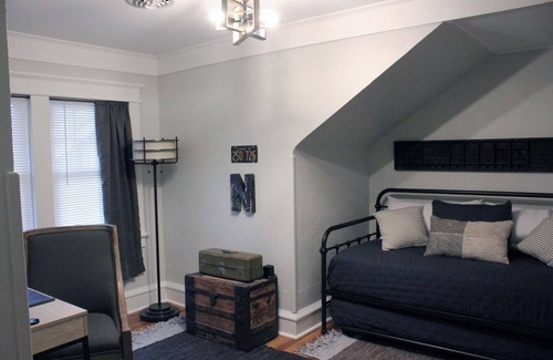 Highland House | Beautiful 1930 Craftsman Home In the Heart of Highland