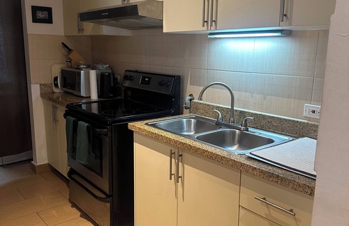 El Cangrejo Apartment | Beautiful 1B apt in Trendy Walkable City Neighborhood, Rooftop Pooln