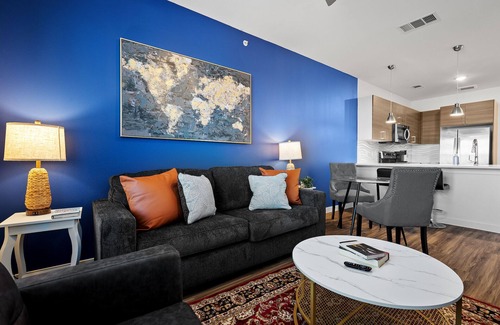 Riverside Apartment | Beautiful 1BR in Riverside 3664