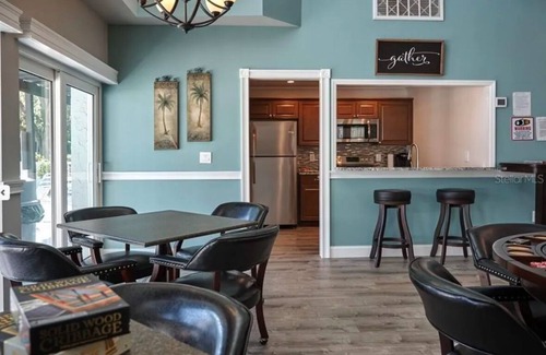 Southgate Condo | Beautiful 2 Bdrm. near everything Siesta Key, Longboat, Dining, Shop, Entertain