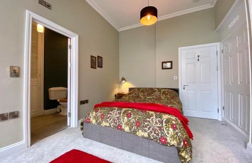 Aberystwyth Apartment | Beautiful 2 bed apartment in heart of Aberystwyth