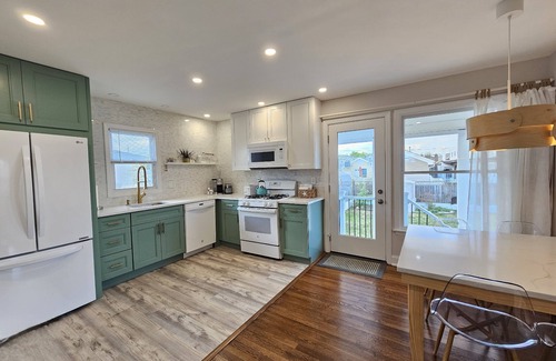 Seaside Heights Apartment | Beautiful 2 Bed Apt w/Parking & Beach Passes - Walk to Beach, Rides, Waterpark
