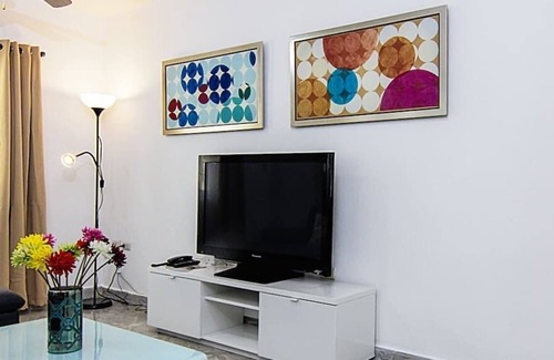 San Anton House | Beautiful 2 bedroom house directly on a park in the Colonial Zone