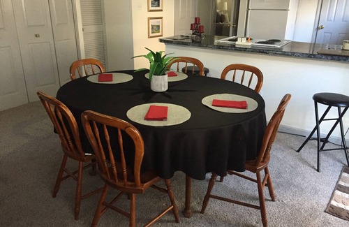 Tallahassee House | Beautiful 2 bedroom 2 bath townhouse, 1 mo. min., add mo. negotiablen