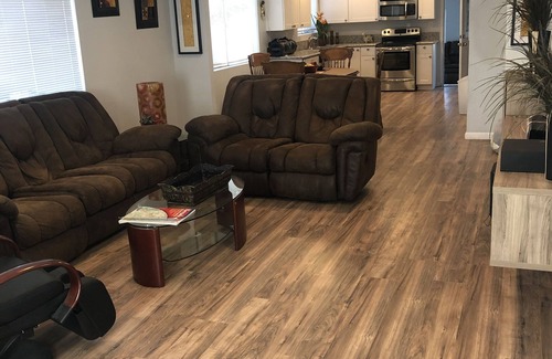 Rancho Oakey House | Beautiful 2b/1b home located in central of LV. Minutes away from the strip