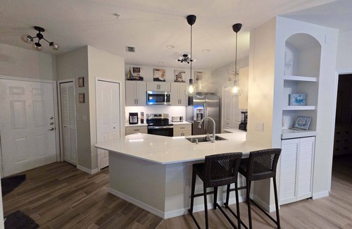 Sarasota Condo | Beautiful 2BR/2BA 1st Fl Condo in Sarasota Pet-Friendly, Near UTC, Lido & Siesta