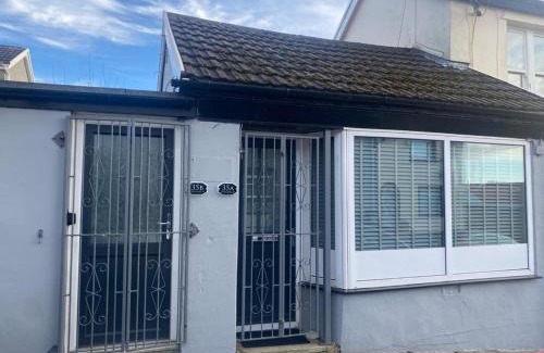 Merthyr Tydfil Apartment | Beautiful 3-Bed apartment in Merthyr Tydfil