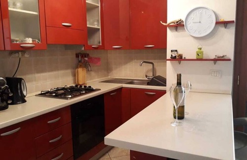 Pizzo Apartment | Beautiful 3 bed apartment, large Private Patio & Garden, Mountain view,