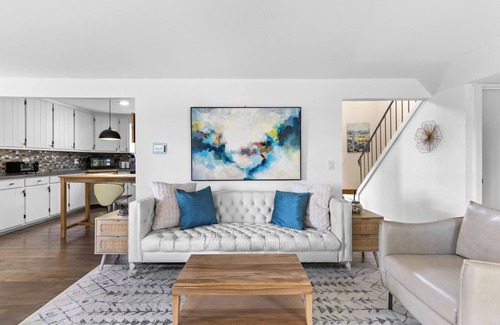 Canandaigua House | Beautiful 3-bed home with Canandaigua lake view and access, Bristol Ski Resort