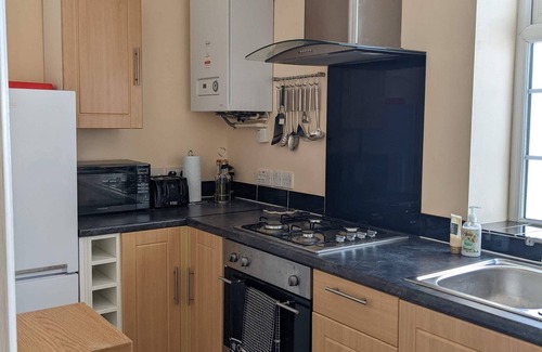 Deal Apartment | Beautiful 3 Bedroom Apartment in a perfect location in Deal !