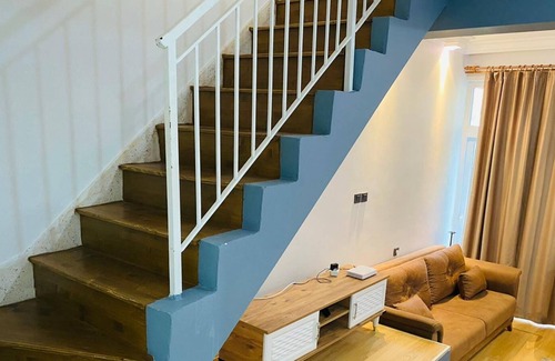 Kusadasi City Centre House | Beautiful 3-Bedroom House with Sea view and Garden