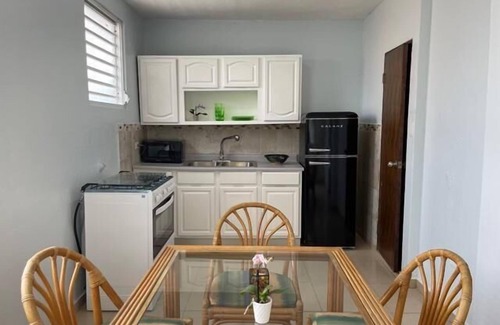 Bejucos Apartment | Beautiful 3 Bedroom w/Office, Outdoor Space & Parking