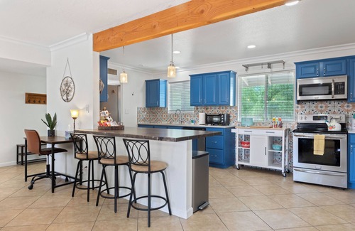 Cox Heights House | Beautiful 3BR home with free heated pool/spa! Near Old Town, ASU, golf & more.